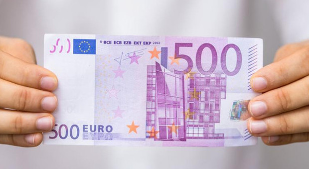 Bonus-cultura per sempre, 500 euro ai 18enni