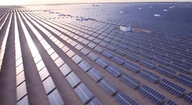 «Cinque volte più grande di Manhattan», è cinese il più grande impianto fotovoltaico al mondo