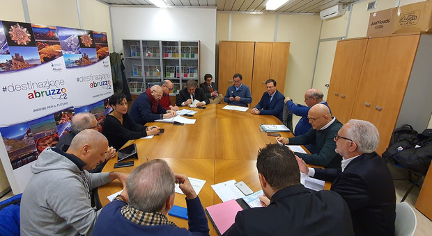 Popolare Bari, l'Abruzzo: «Salvare azionisti e posti di lavoro»