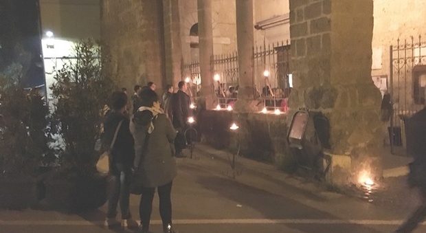 L'estero della cattedrale Santa Maria Assunta durante la veglia per Silvia Tabacchi