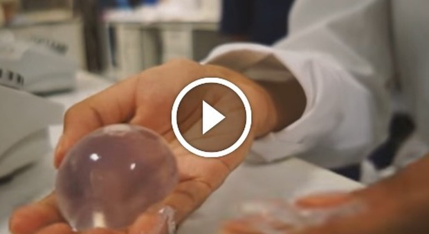 Il futuro dell'acqua: si berrà in una bolla gelatinosa