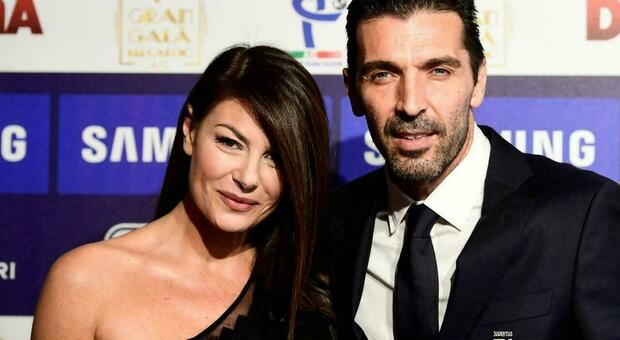 Ilaria D'Amico delusa: «Fatta fuori a sorpresa dalla Rai, sconvolgente, ma ora sposo Gigi Buffon»