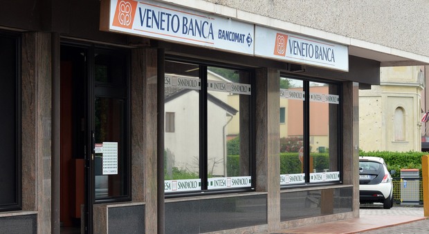 Perse 700mila euro in azioni Veneto Banca. Si presenta per pignorare i titoli bloccati: rimborsato