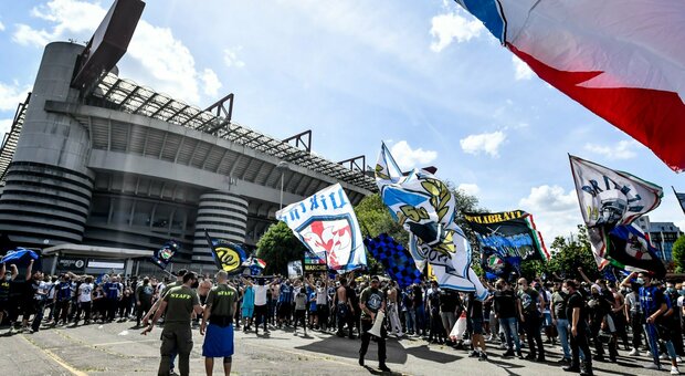 Inter-Udinese, mille tifosi a San Siro per la festa scudetto nerazzurra
