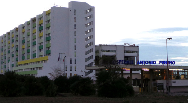 Ospedali Covid in affanno: reparti pieni a Brindisi e Ostuni