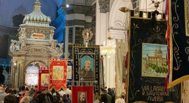 Aversa, rissa alla processione Madonna dell'Arco: «Troppa criminalità in associazioni»