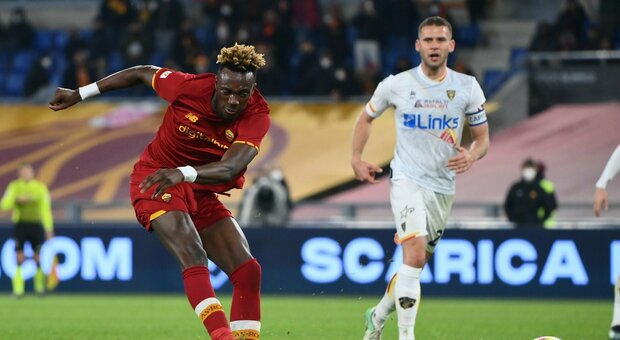 Roma-Lecce, le pagelle: Abraham sensitivo (7), Zaniolo litiga col gol (6,5), Mourinho vuole l’Inter (6,5)