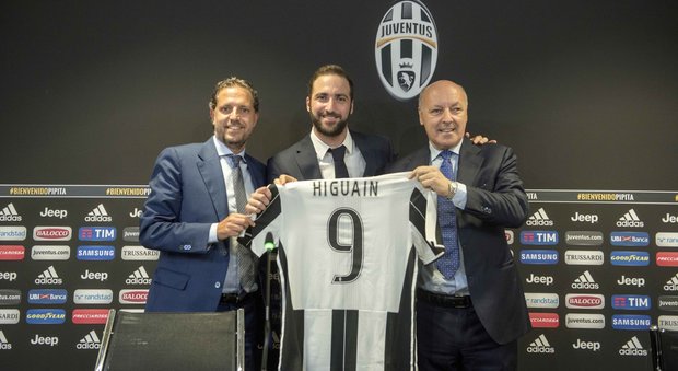 Higuain, accuse a De Laurentiis: «Mi ha spinto lui a lasciare Napoli»
