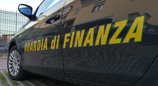 Treviso, non ha reddito ma possiede una villa e beni per oltre 500mila euro: scattano i sequestri
