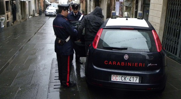 Reggio Emilia, 'ndrangheta: pentiti fanno arrestare Sarcone, presunto reggente del clan emiliano