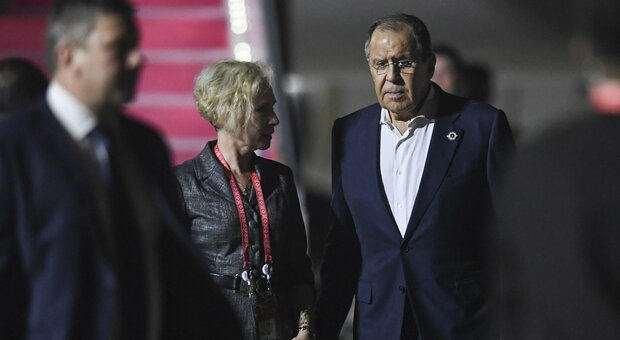 Lavrov, malore al G20: il ministro degli Esteri russo ricoverato a Bali