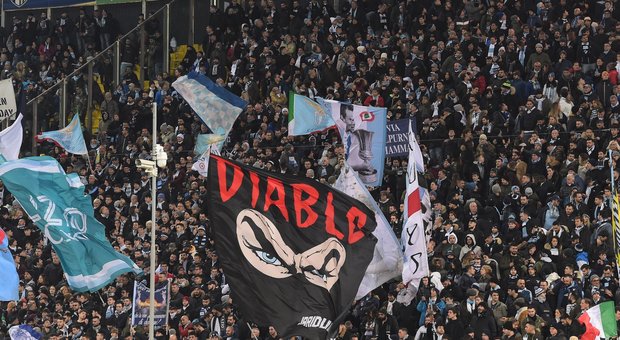 Invasione di tifosi della Lazio a Marassi, i genoani: «Dare più biglietti una scelta assurda e provocatoria»