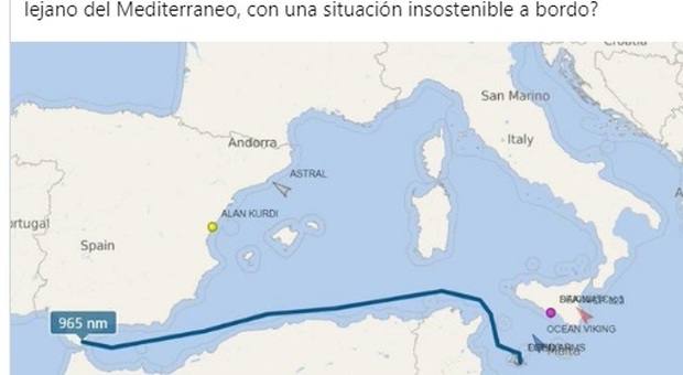 Open Arms rifiuta di andare in Spagna: «Troppi altri 5 giorni in mare. Situazione disperata a bordo»