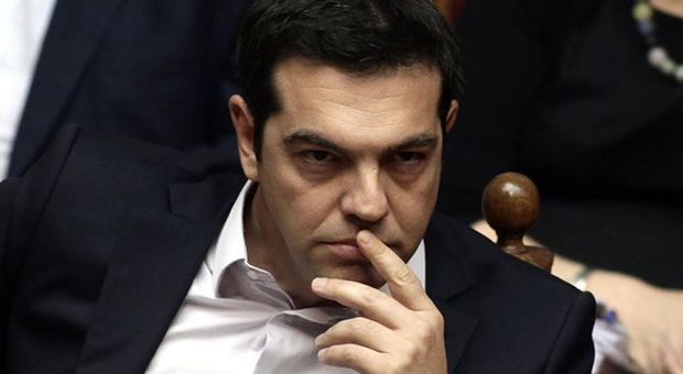 Grecia, Tsipras stringe i tempi BCE conferma fondi di emergenza