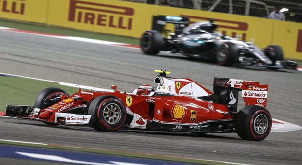 Shanghai, Raikkonen e Vettel danno spettacolo nelle libere: Ferrari avanti, le Mercedes inseguono