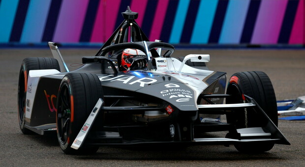 La Jaguar di Evans in pole nel primo EPrix di Roma