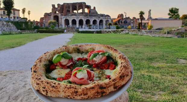 Un libro a cena all’Anfiteatro Campano con Massimo Piccolo e la pizza della principessa Estelle
