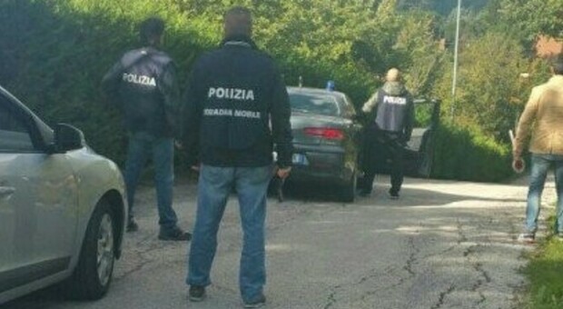 Latitante della camorra di Napoli arrestato a Marina di Minturno