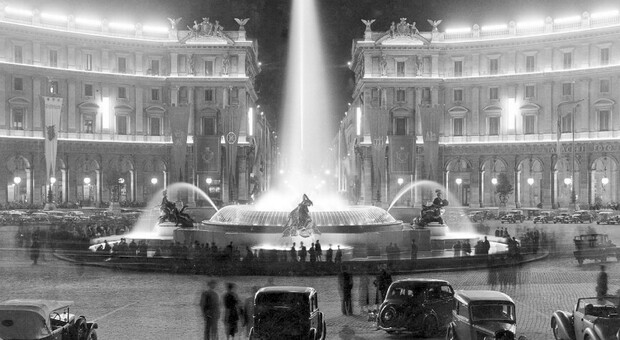 Hitler a Roma, l’ordine tragico nelle foto inedite: i Carabinieri restituiscono gli scatti all’Istituto Luce