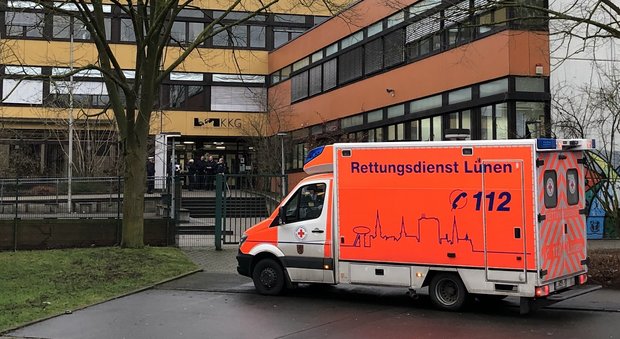 Germania, tragedia in un liceo: studente uccide compagno di scuola