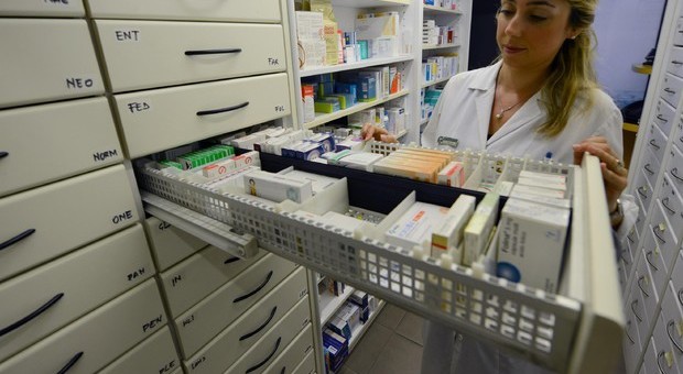 Ranitidina, farmacie prese d'assalto per l'allarme medicinali contaminati