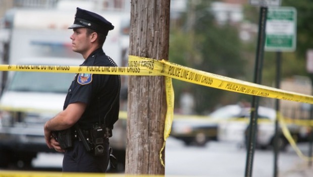 New York, omicidio avvolto nel mistero: 57enne ucciso a coltellate nel suo appartamento, fermato il coinquilino di 25 anni