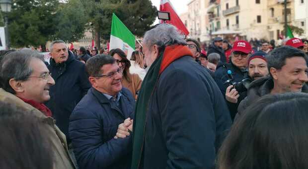 Salvatore Giuliano a Bari con Michele Emiliano