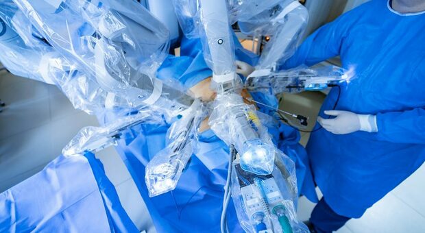 Chirurgia robotica, anche le Ast di Macerata e Ascoli ne saranno dotate