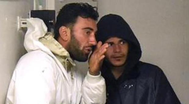 Strage di migranti: "Scafista al timone era ubriaco”. Pm, tragedia provocata da collisione