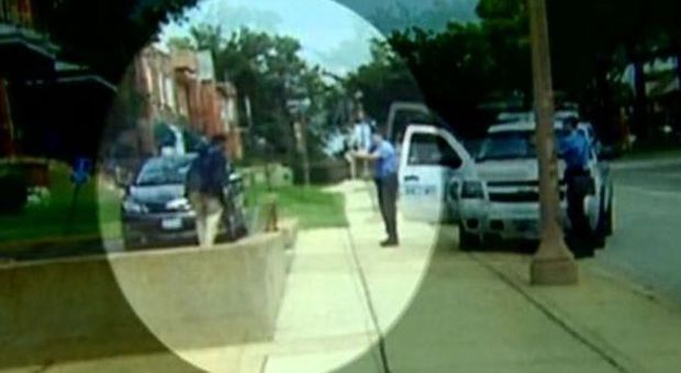 St Louis, ragazzo ucciso dagli agenti la polizia diffonde il video choc dell'omicidio