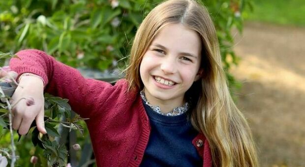 Charlotte compie 9 anni: è la baby royal più ricca del mondo. Quanto vale il suo patrimonio