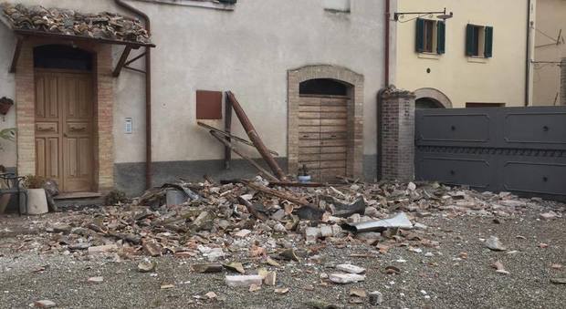 Spoleto, nuova emergenza terremoto Donna salva per miracolo, 400 sfollati