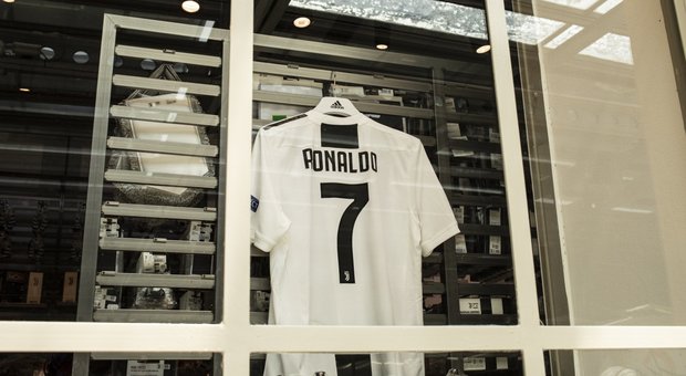 Juve-Ronaldo, non ci sarà lunedì la festa/presentazione all'Allianz Stadium