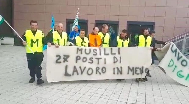 Edilizia in crisi, la "Musilli" cessa l'attività: licenziati 25 operai Erano senza stipendio da agosto