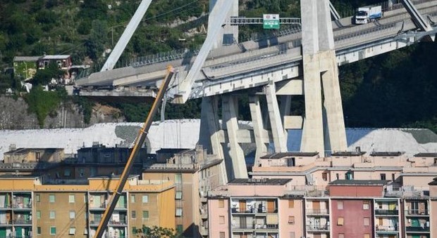 Crollo ponte, Toti: «Fra 5 giorni il piano per la demolizione»