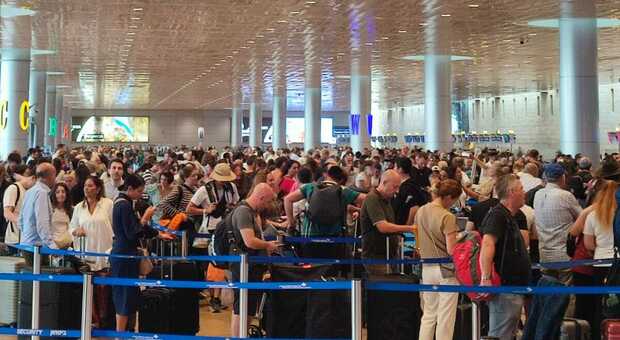 La situazione all'aeroporto di Tel Aviv