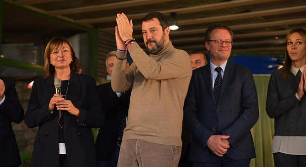 Perugia, Salvini alla Città della Domenica le Sardine in Corso Vannucci