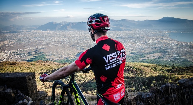 Sul Vesuvio in mountain bike, gara in bici tra i sentieri del Parco Nazionale