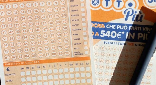 Lotto, tripletta in Campania