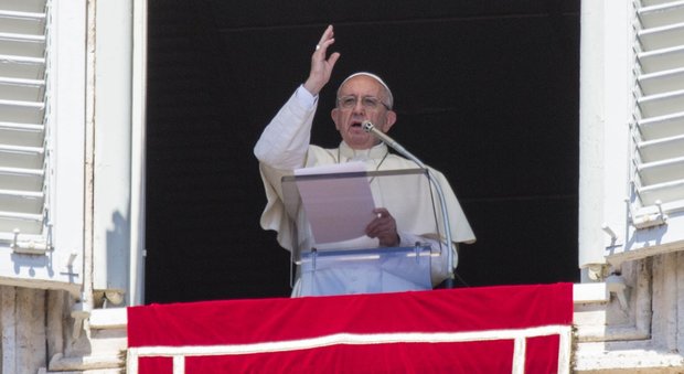 Papa Francesco: «La nostra vita non è un videogioco o una telenovela»