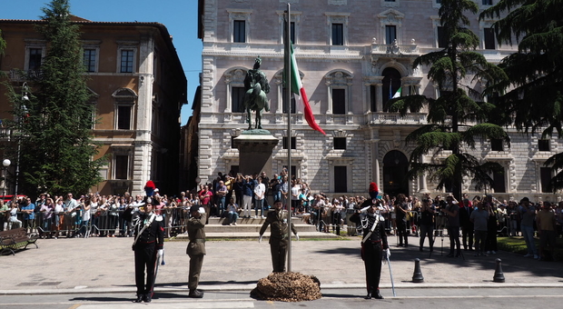 Un celebrazione della Festa della Repubblica a Perugia