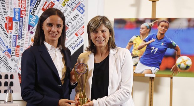 Calcio femminile, ct Bertolini: «In Italia ci sono ancora troppi pregiudizi»