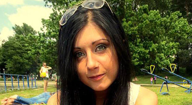 Studentessa 23enne muore per un selfie: ecco come ha fatto...