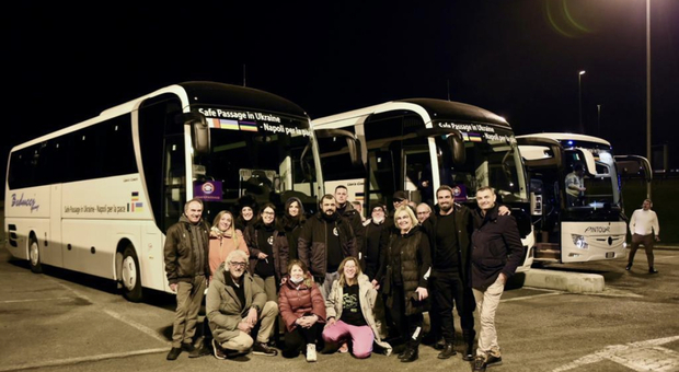 Guerra in Ucraina, diretto a Napoli bus per mettere in salvo i profughi