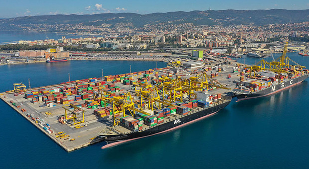 Porto di Trieste: calano i traffici a causa della crisi, ma quelli ferroviari sono da record