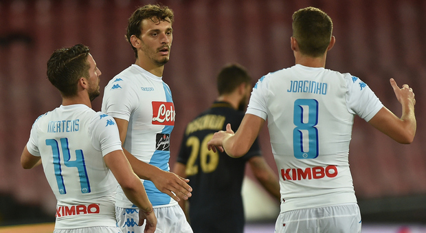Il Napoli debutta a Pescara è la notte di Gabbiadini:
