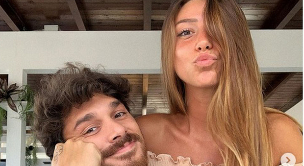 Andrea Cerioli e la fidanzata Arianna Cirrincione (Instagram)