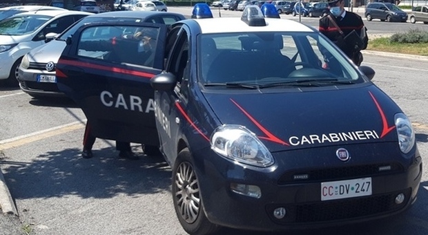 Sul colpo alla tabaccheria di Ladispoli indagano i carabinieri