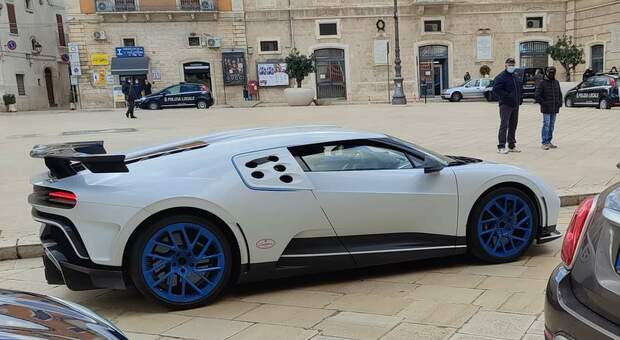 Risolto il mistero Bugatti in Puglia: la "supercar" appartiene a un privato. Ne esistono solo 10 esemplari al mondo