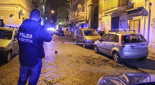 Napoli, sparatoria nelle Case Nuove: ferito boss del clan Mazzarella